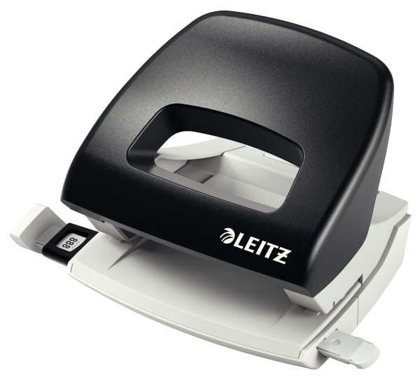 Lävistäjä Leitz 5038 16 arkkia musta