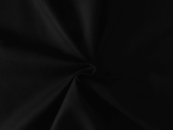 FLANELLIKANGAS 150CM X 5M MUSTA