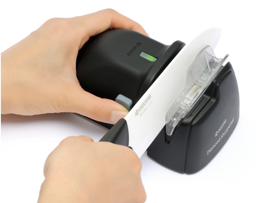 KYOCERA VEITSENTEROITIN SÄHKÖINEN MUSTA DS-38 - Image 2